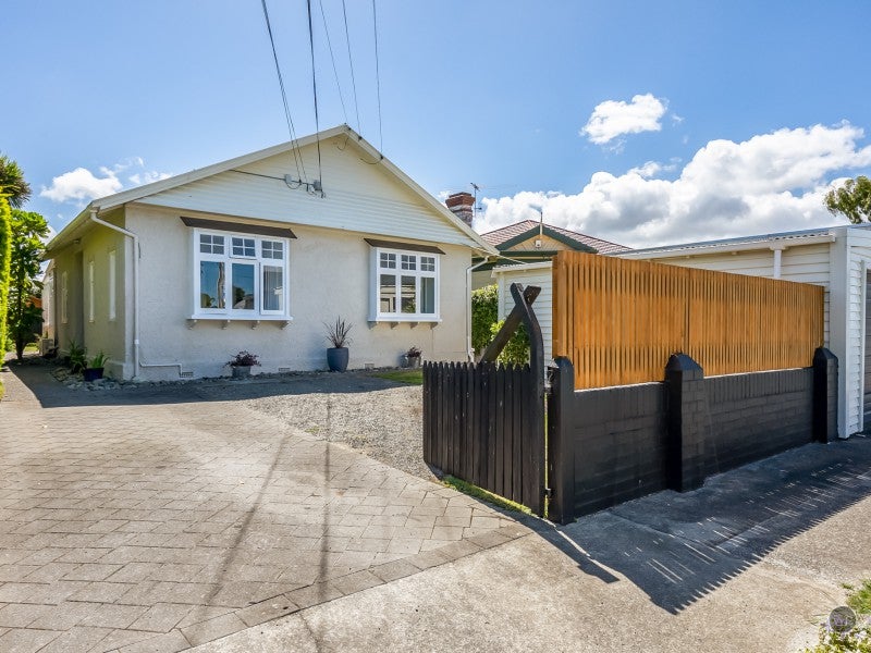 14 Bristol Square, Hutt Central, Lower Hutt - Carousel 19