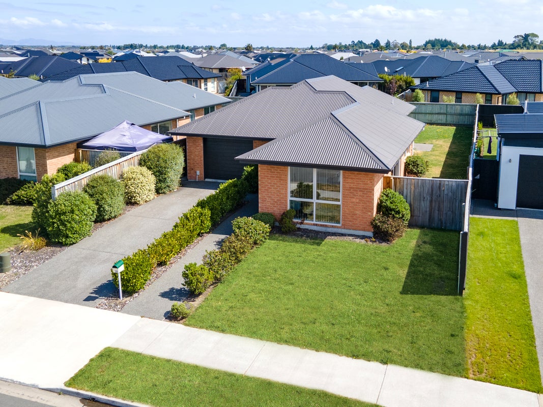 39 Sutherland Drive, Kaiapoi, Kaiapoi - Carousel 1
