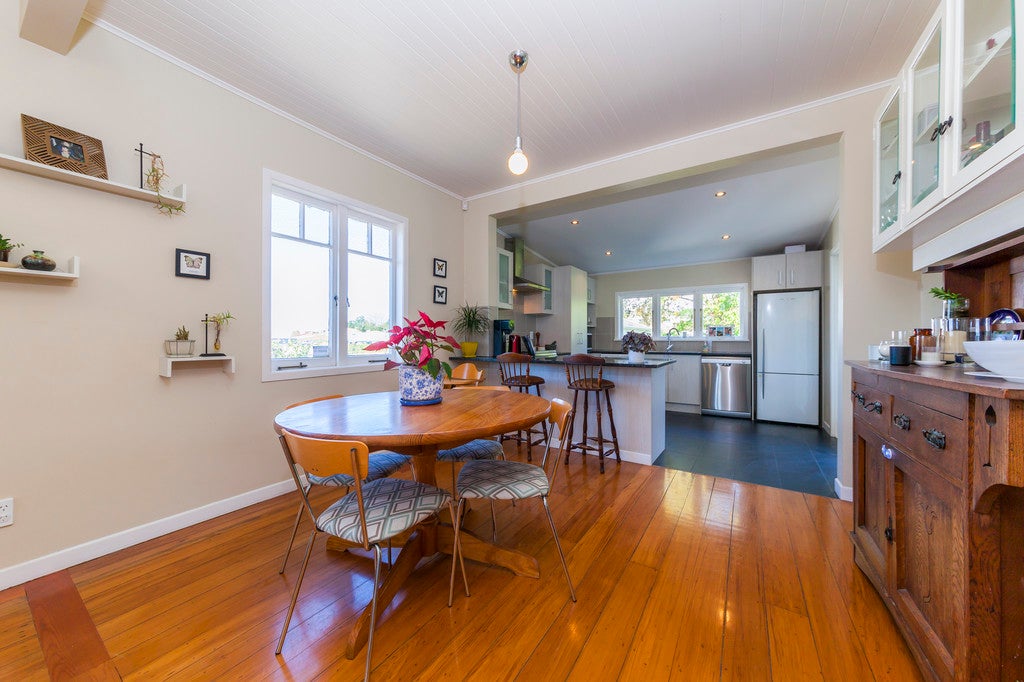 14 Lincoln Park Avenue, Massey, Auckland - Carousel 2