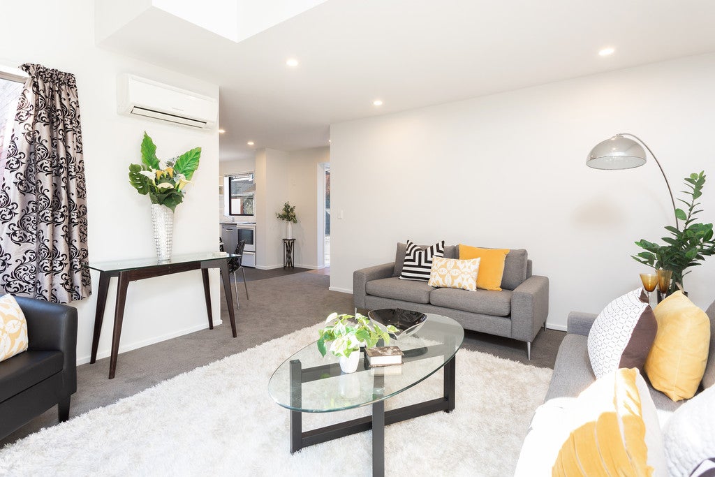 2/37 CORNWALL STREET, St Albans, Christchurch - Carousel 1