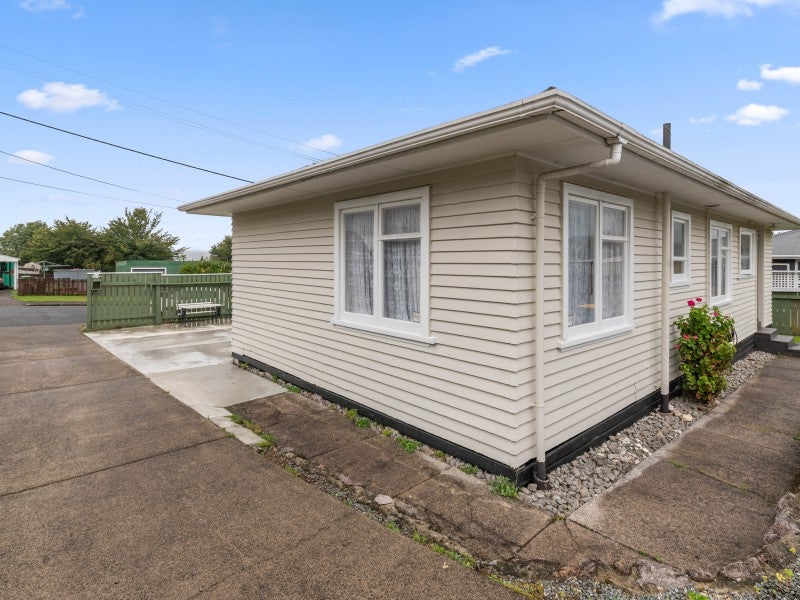 8 Spencer Street, Western Heights, Rotorua - Carousel 12
