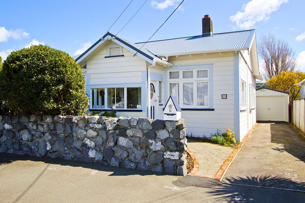 11 Plunket Avenue, Petone, Lower Hutt - Carousel 20