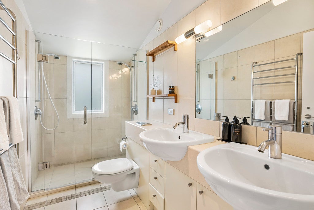 365 Riddell Road, Glendowie, Auckland - Carousel 20