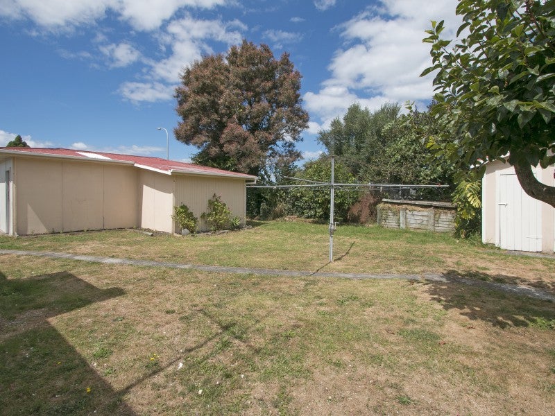 25 Carisbrooke Street, Katikati, Katikati - Carousel 2