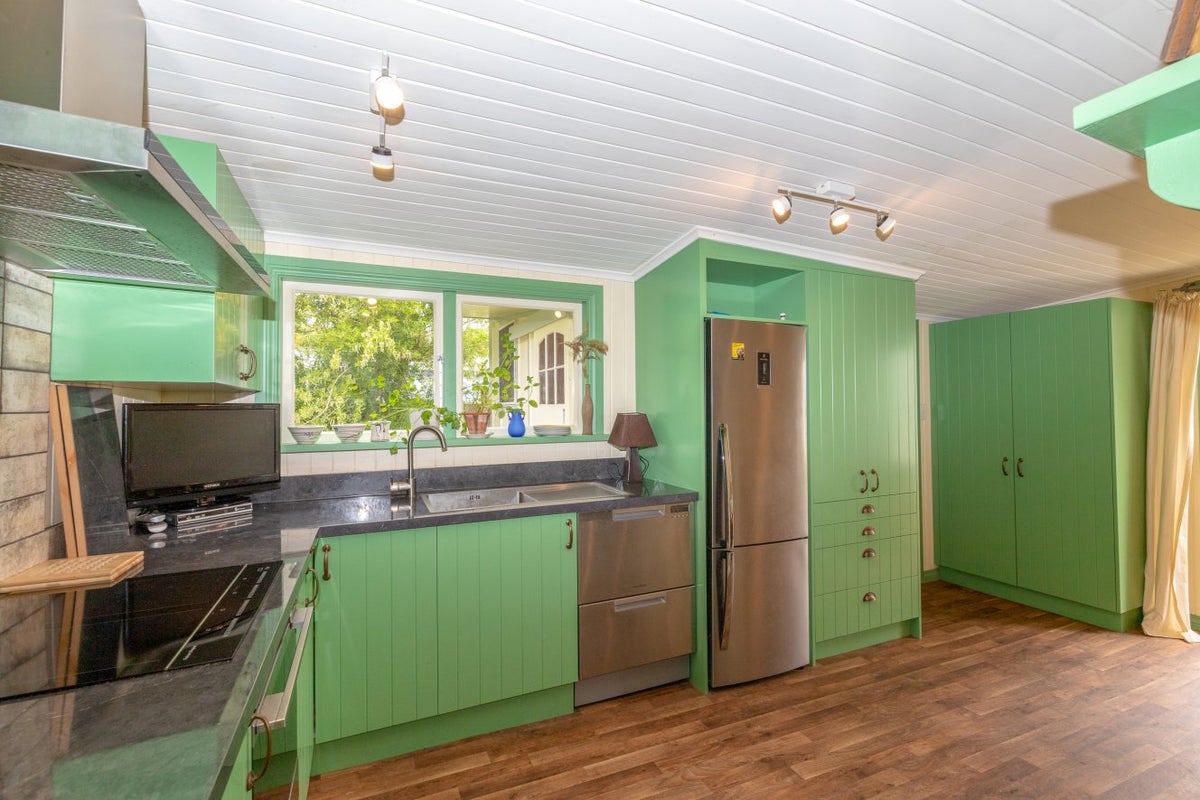 3 Sandown Street, Waihola - Carousel 1