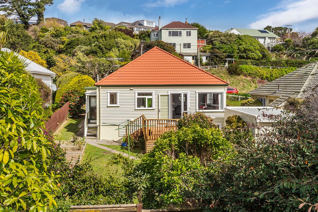 9 Mysore Street, Khandallah, Wellington - Carousel 2