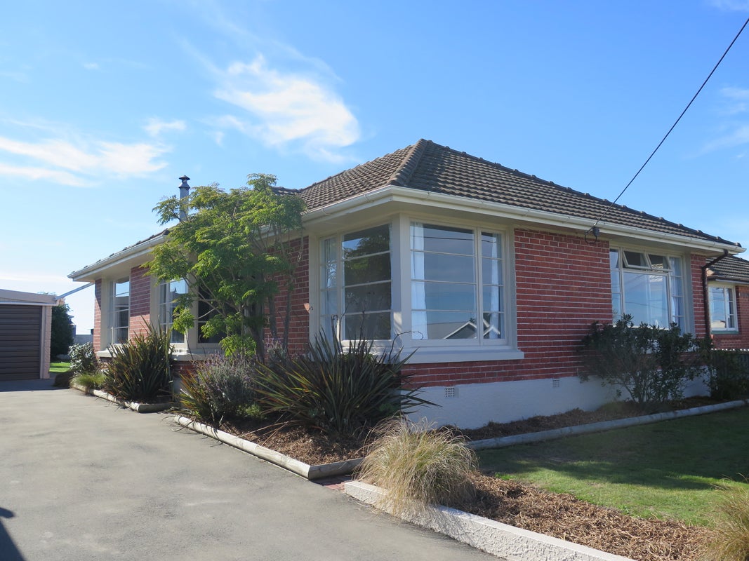 8 Brenda Street, Kensington, Timaru - Carousel 1