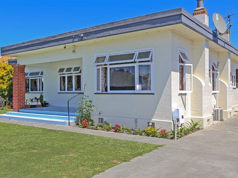 810 St Aubyn Street West, Saint Leonards, Hastings - Carousel 9