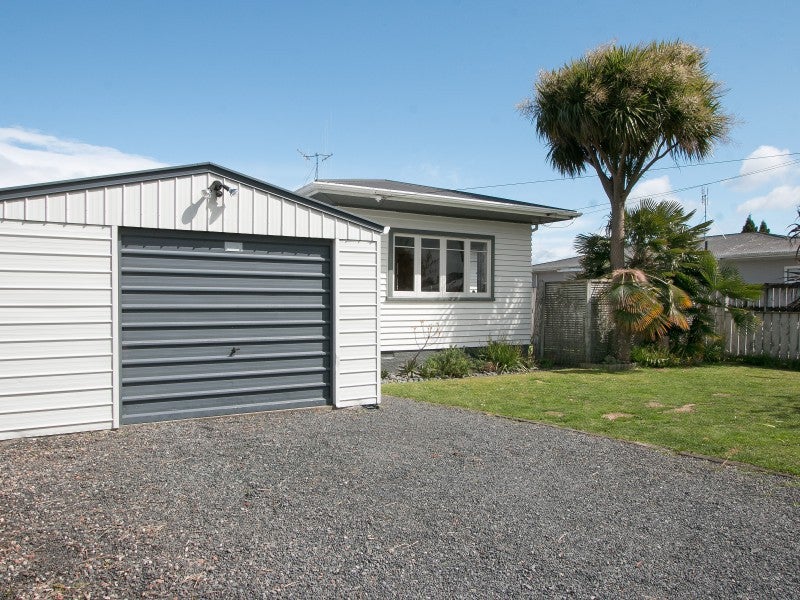 10A Polley Crescent , Katikati, Western Bay Of Plenty - Carousel 1