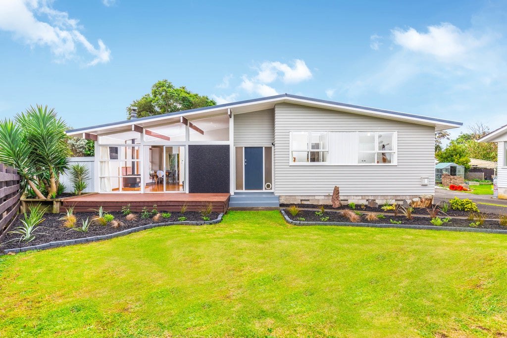 24 Dunstall Place, Mangere Bridge, Auckland - Carousel 2