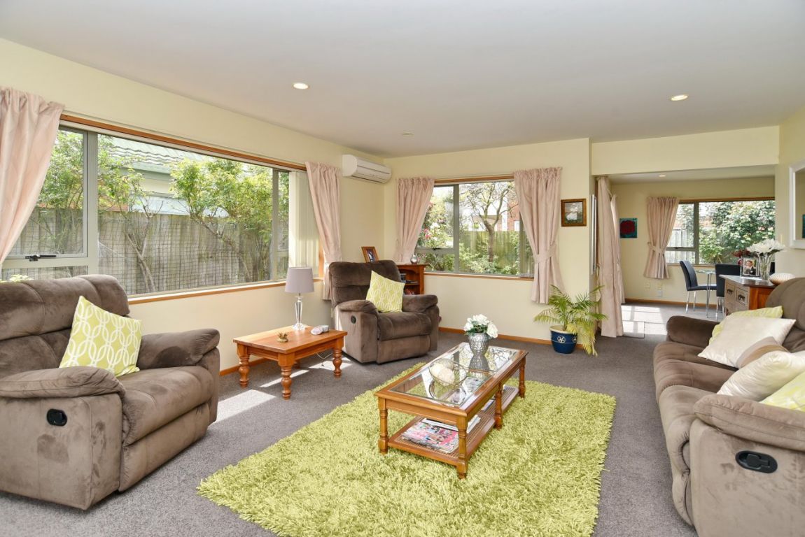 2/14 Aston Drive, Waimairi Beach, Christchurch - Carousel 2