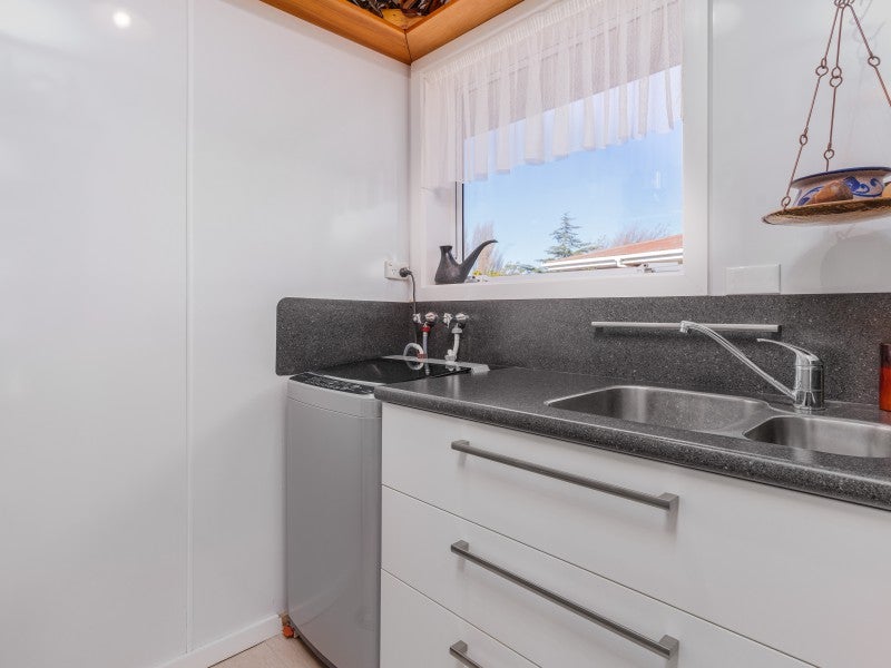 7 Shamrock Place, Halswell, Christchurch - Carousel 22