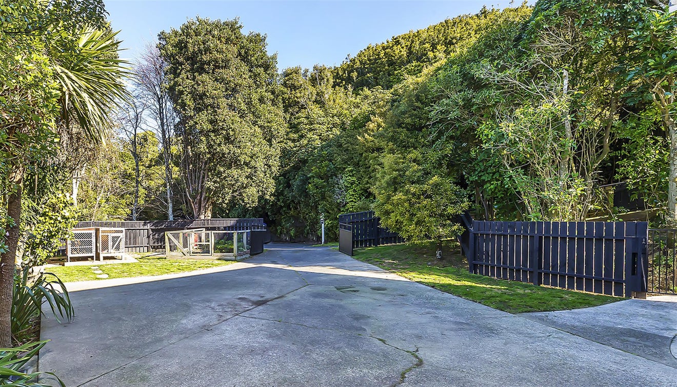 3 Achilles Close, Tawa, Wellington - Carousel 32