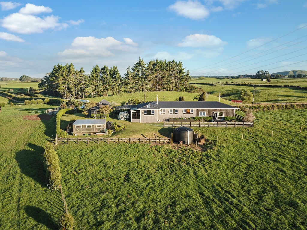 314 Kent Road, Korito, New Plymouth - Carousel 1