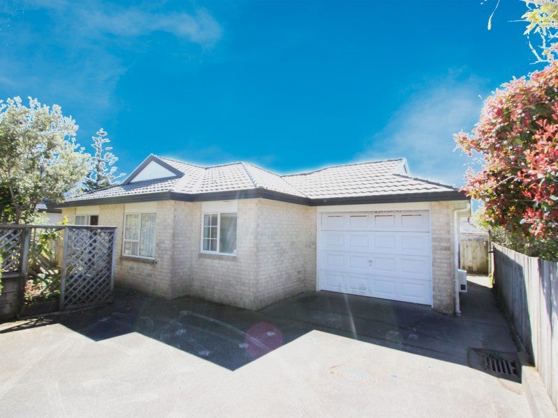 12C Atua Street, Johnsonville, Wellington - Carousel 1