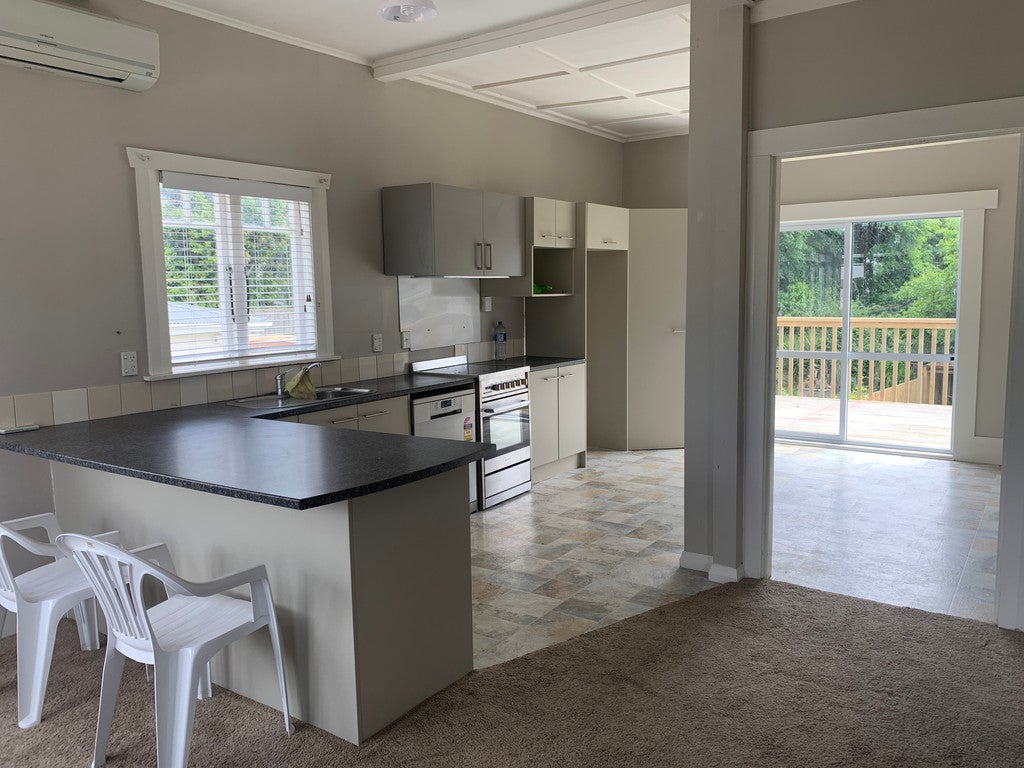 26 Sturges Avenue, Otahuhu, Auckland - Carousel 2