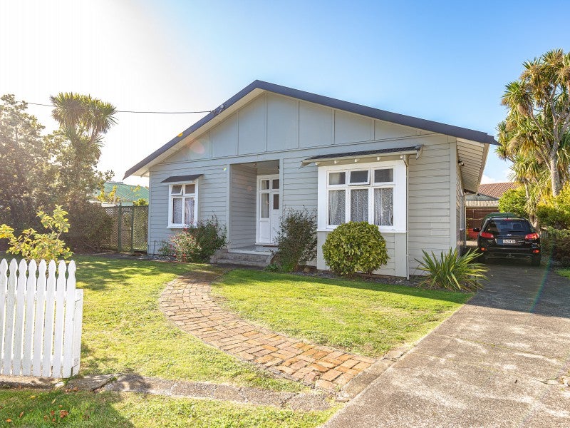 3 Cavell Place, Gonville, Whanganui - Carousel 25
