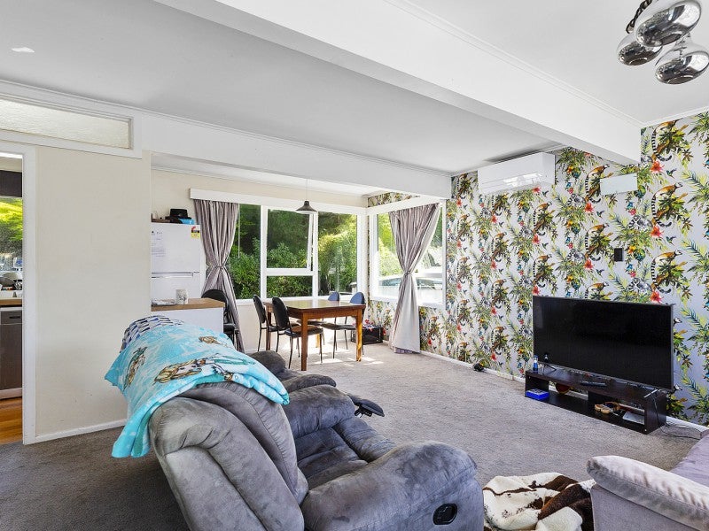 2/45 Revans Street, Miramar, Wellington - Carousel 1