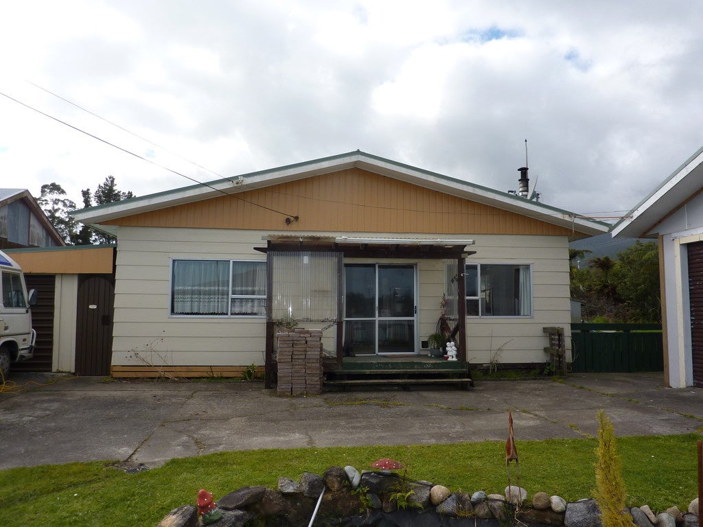2 Sunderland Street, Waimangaroa, Westport - Carousel 25