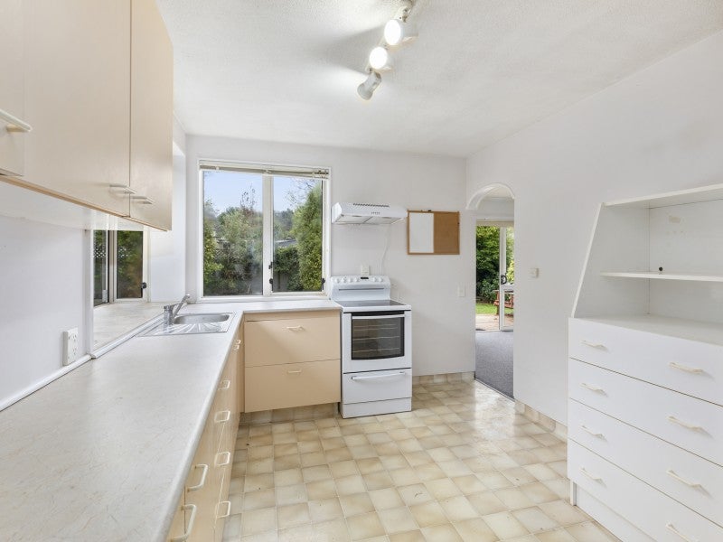36C MONTGOMERY ST, STOKES VALLEY, LOWER HUTT - Carousel 2