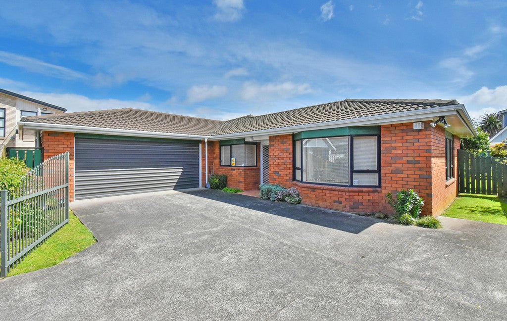 1/48 Birdwood Avenue, Papatoetoe, Auckland - Carousel 1