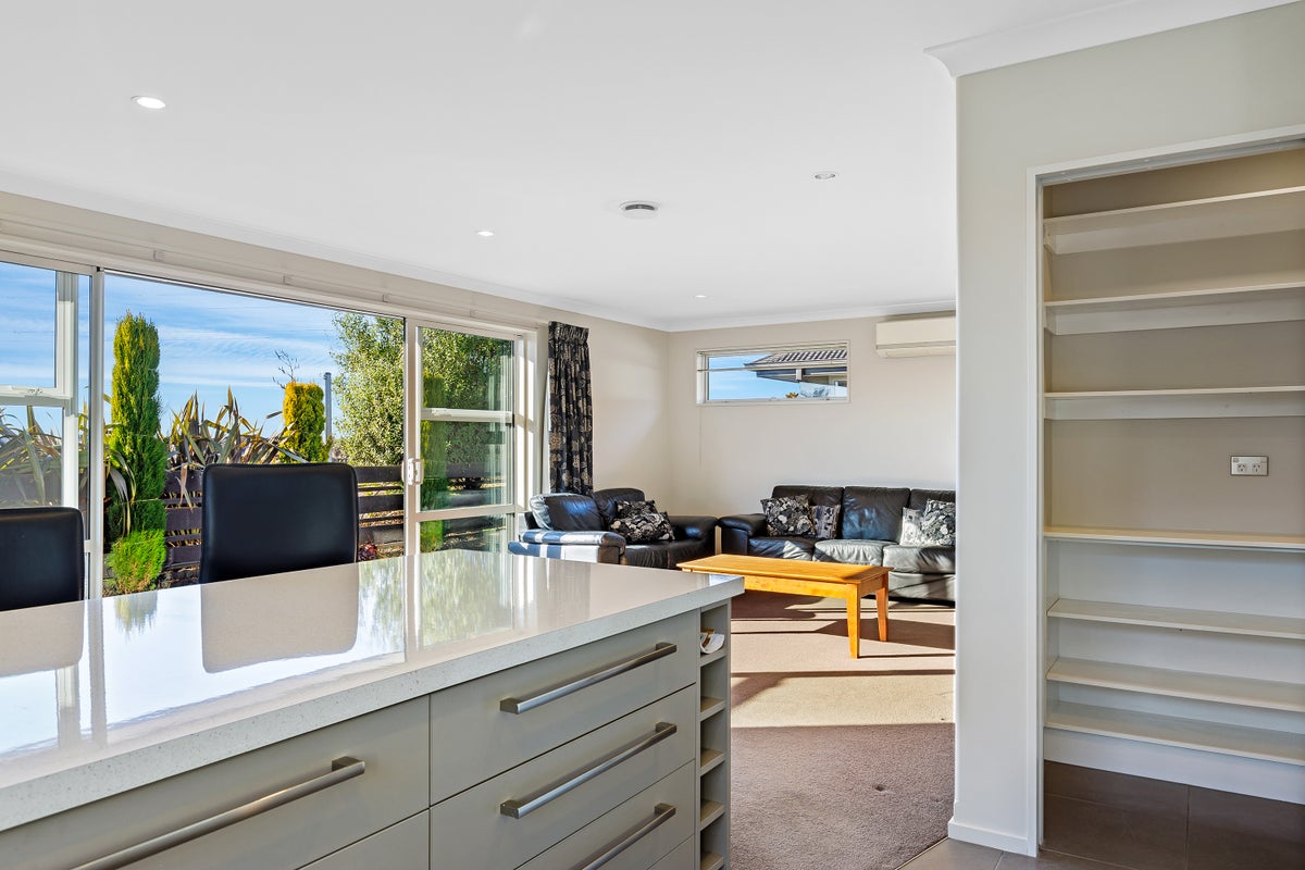 22 Millesimes Way, Yaldhurst, Christchurch - Carousel 2