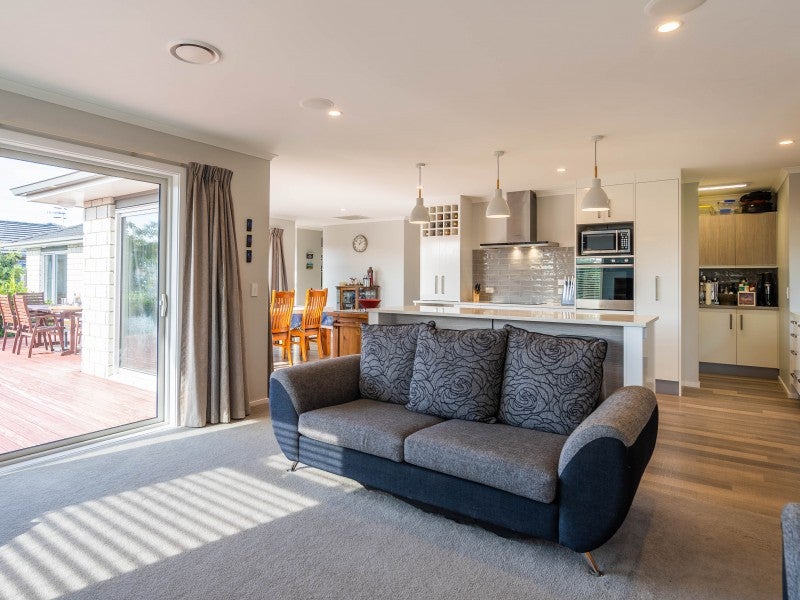 157 Matai Road, Raumati Beach, Paraparaumu - Carousel 2