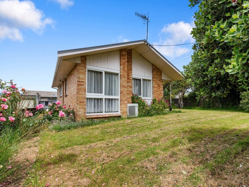 264 Clayton Road, Pukehangi, Rotorua - Carousel 16