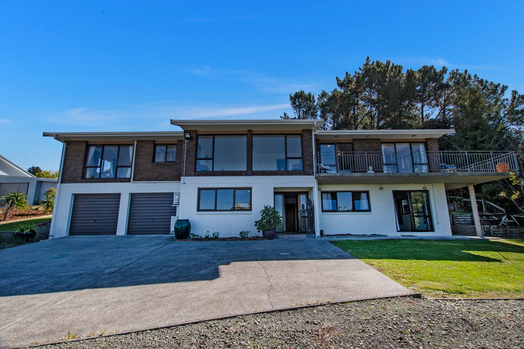 15 Old Parua Bay Road, Parahaki, Whangarei - Carousel 1
