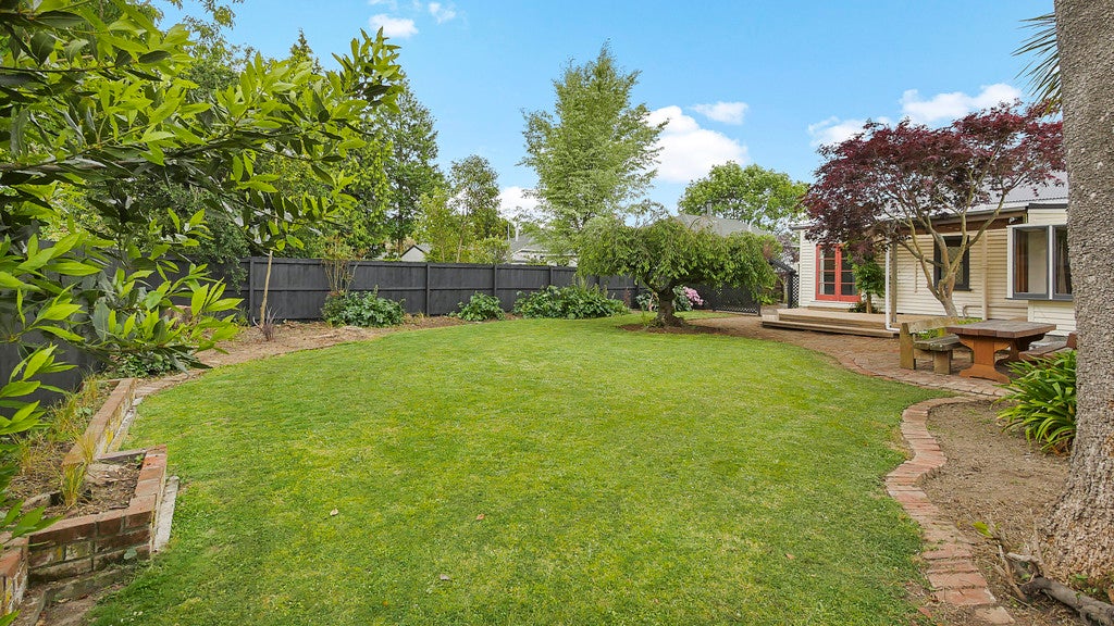 9 Cleveland Street, Edgeware, Christchurch - Carousel 17