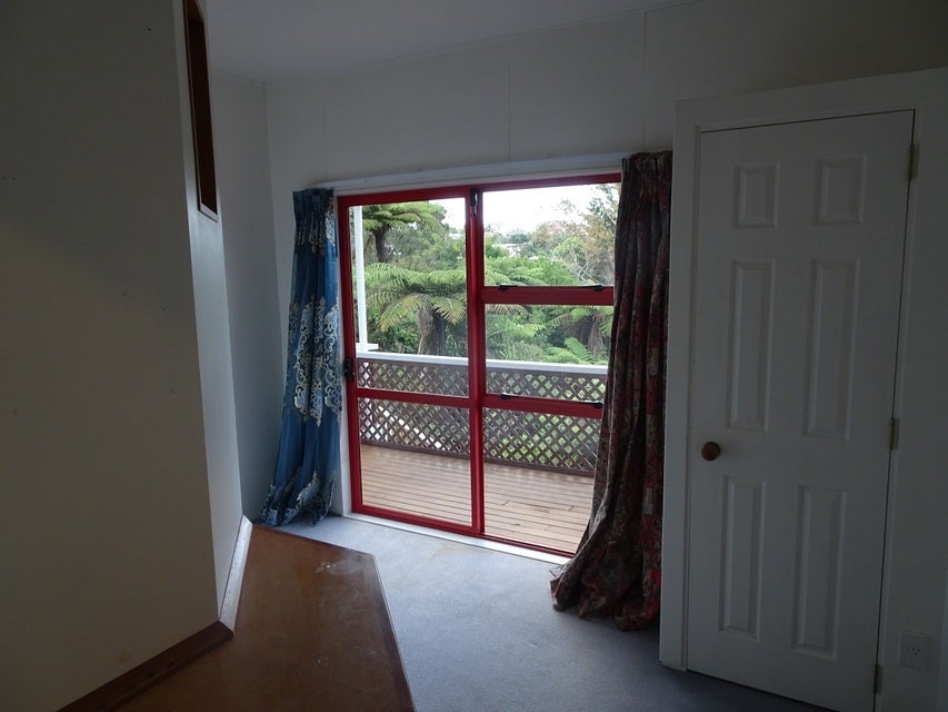 12 Barton Street East, Blockhouse Bay, Auckland - Carousel 14