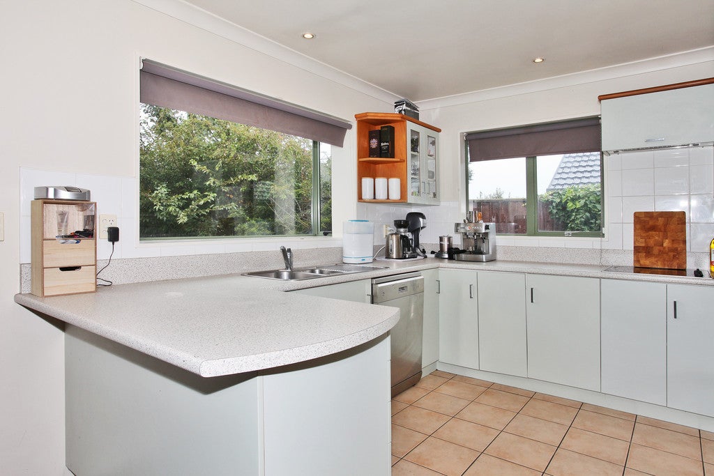 3 Nederland Avenue, Burwood, Christchurch - Carousel 2