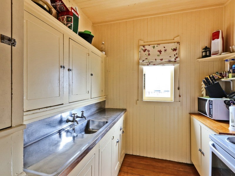 703A Gordon Road, Raureka, Hastings - Carousel 2