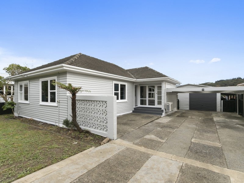 61 Wise Street, Wainuiomata, Lower Hutt - Carousel 1
