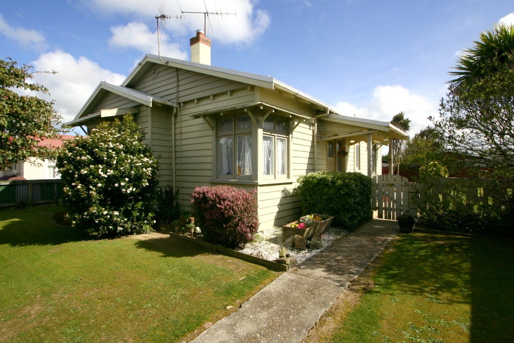 470 Tay Street, Hawthorndale, Invercargill - Carousel 2