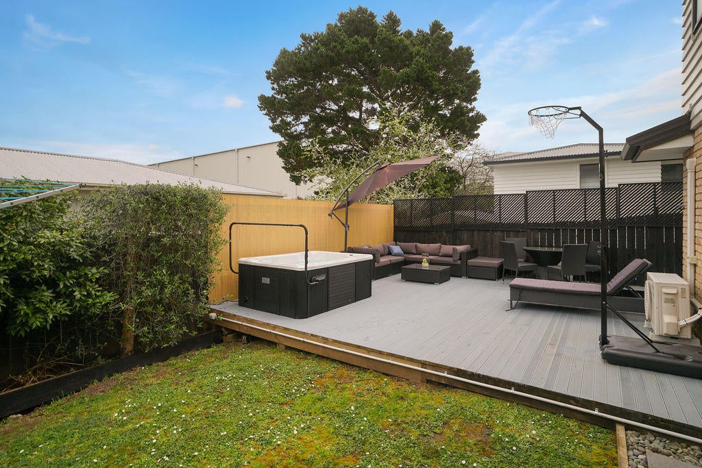 47A Totara Road, Te Atatu Peninsula, Auckland - Carousel 14