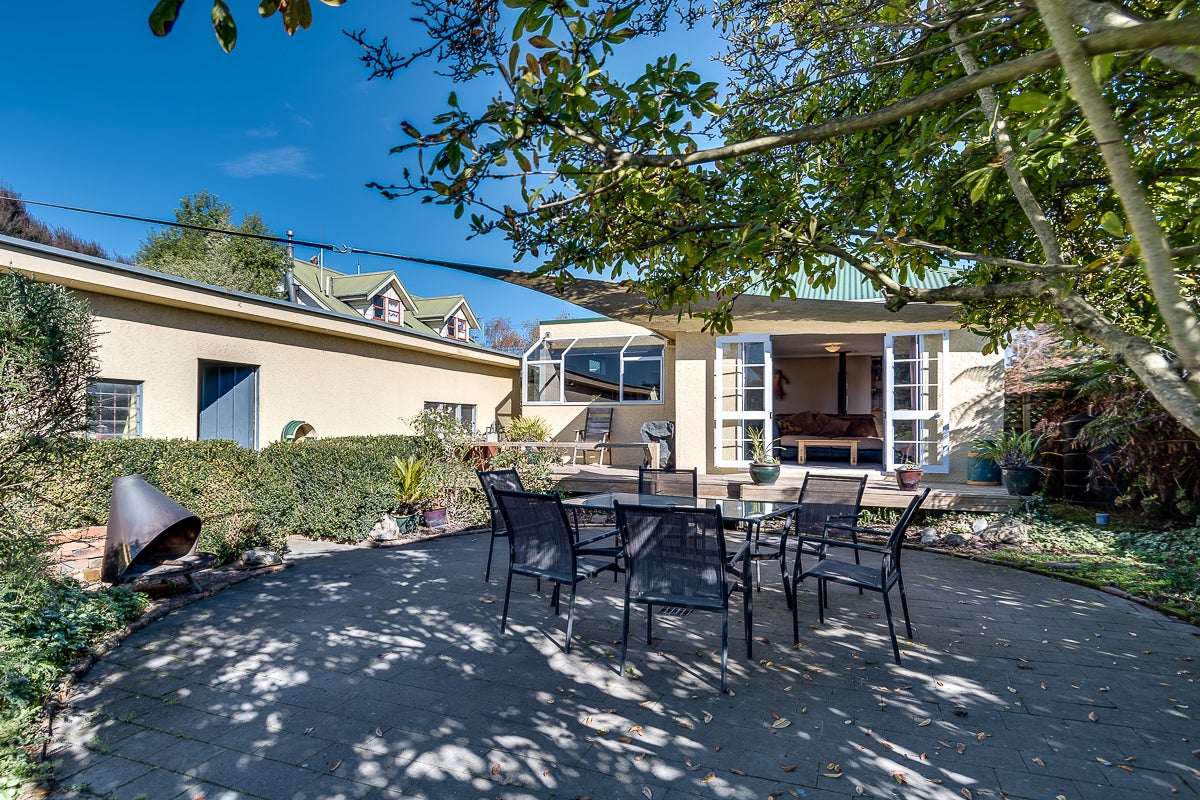 6 Evenden Road, Tomoana, Hastings - Carousel 1