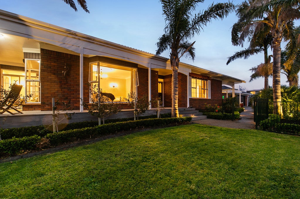 1B Shelly Bay Road, Beachlands, Auckland - Carousel 2