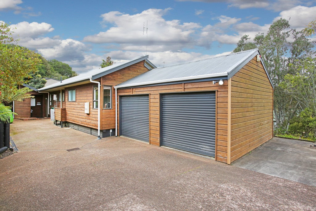 10 Redmount Place, Red Hill, Papakura - Carousel 24