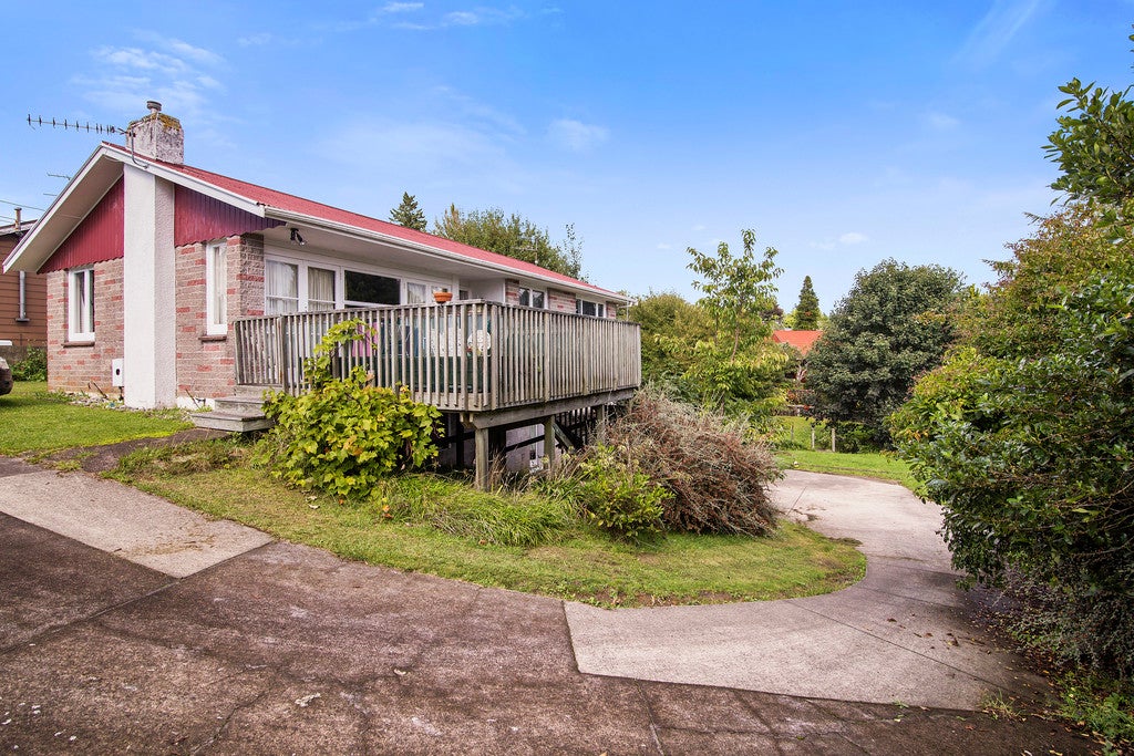 45 Iles Road, Lynmore, Rotorua - Carousel 1