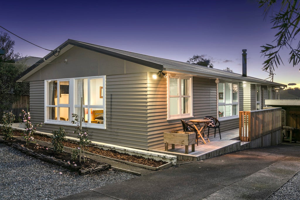 79 Forest Hill Road, Henderson, Auckland - Carousel 1