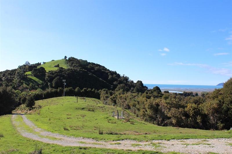 181 Takaka-Collingwood Highway, Rangihaeata - Carousel 2