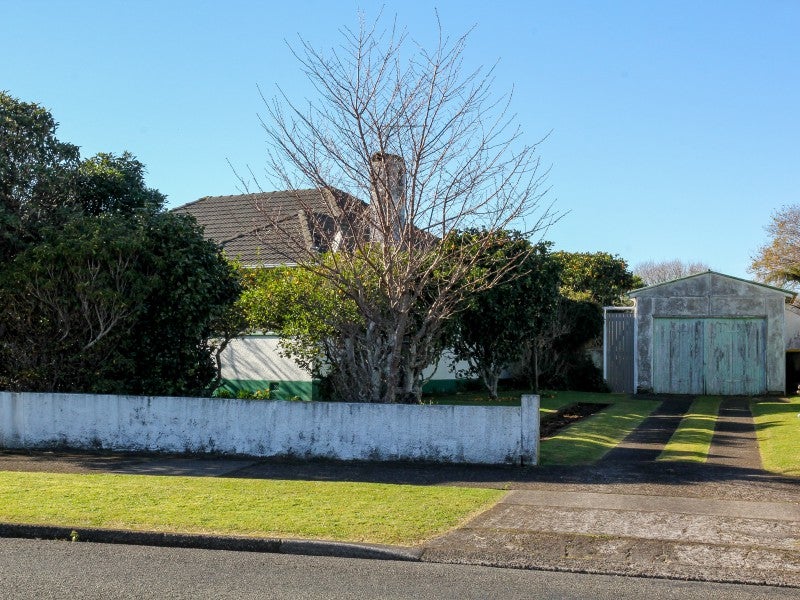 271 Frankley Road, Ferndale, New Plymouth - Carousel 24