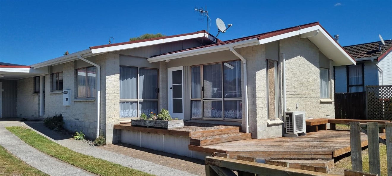 21 Hathor Street, Pomare, Rotorua - Carousel 1