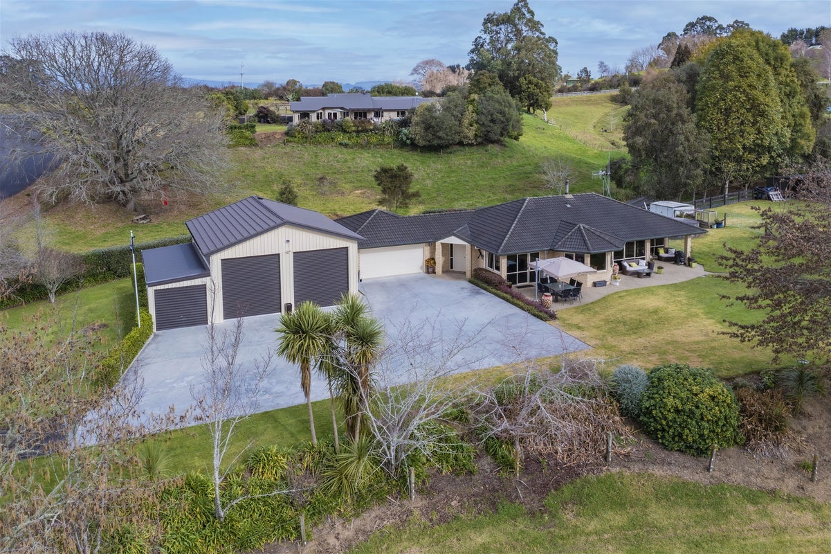 13 Pheasant Close, Rotokauri, Hamilton - Carousel 1