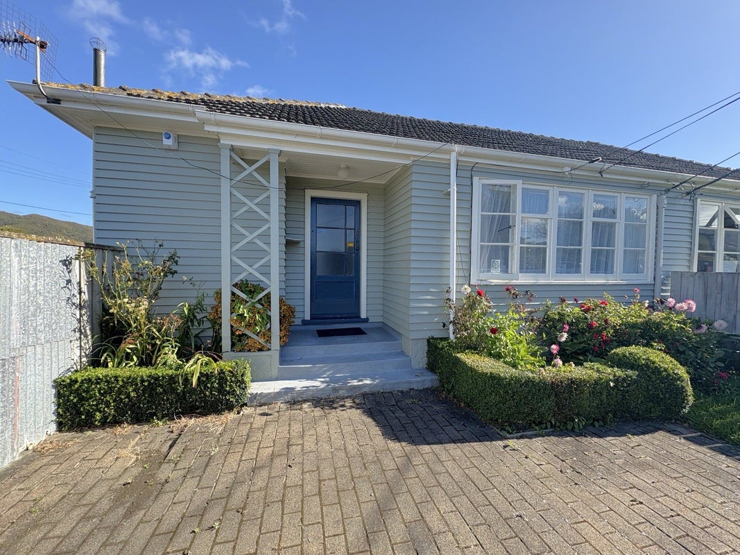 12 Brees Street, Epuni, Lower Hutt - Carousel 2