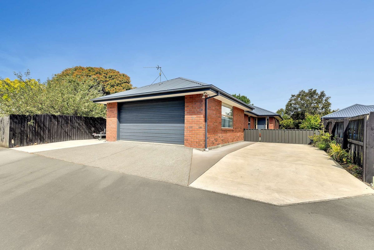 2B Bank Street, Amberley, Christchurch - Carousel 2