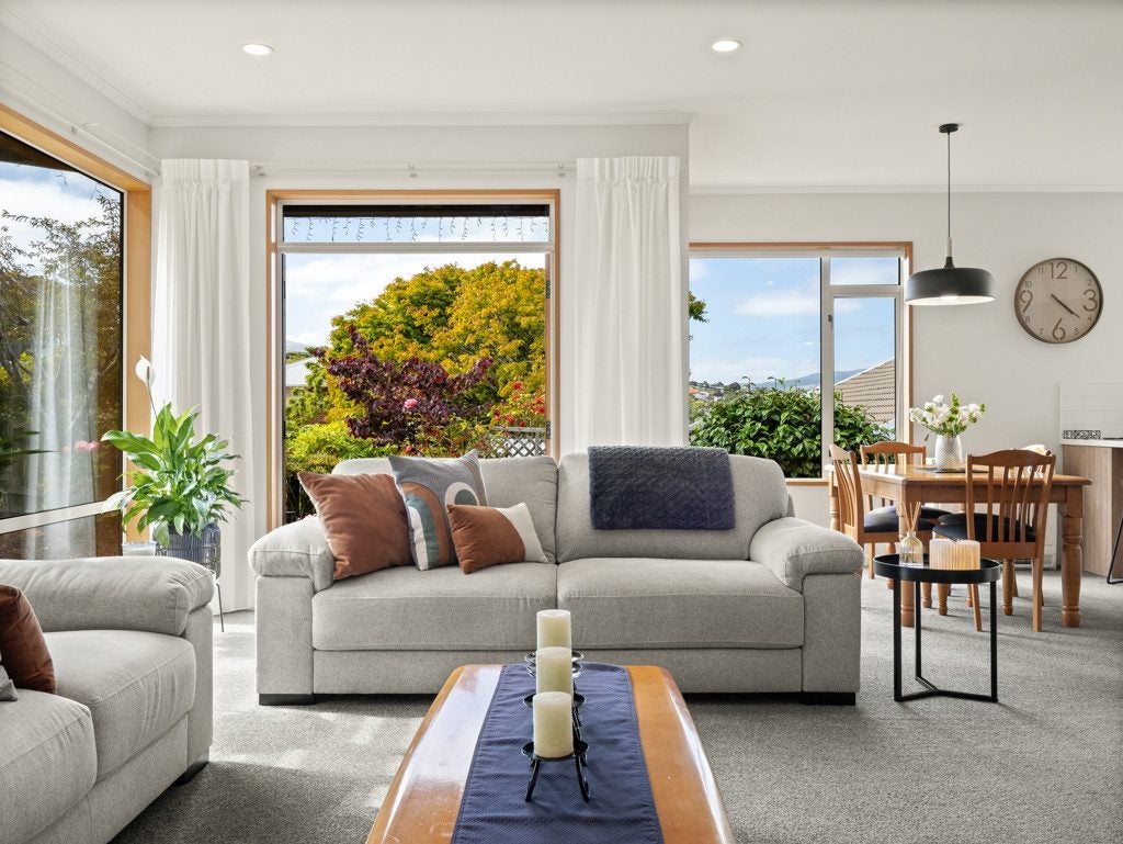 19 Argyle Street, Mornington, Dunedin - Carousel 2