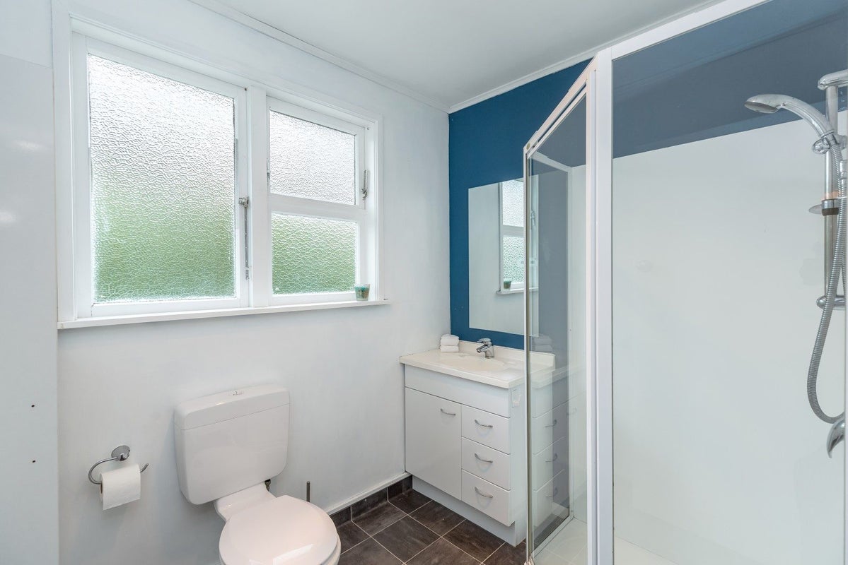 22A Brandon Street, Featherston, Featherston - Carousel 14
