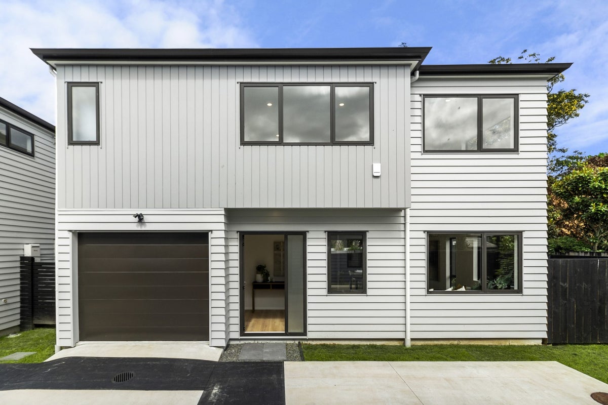 12D Locarno Avenue, Sandringham, Auckland - Carousel 1
